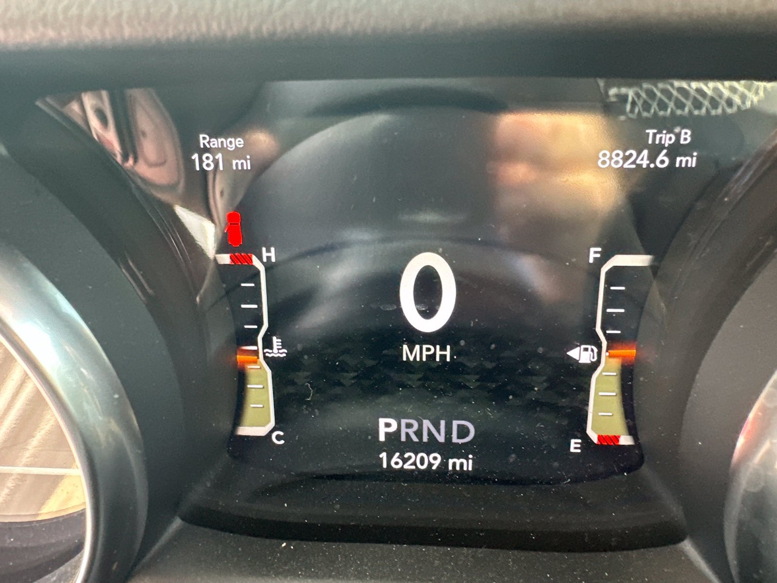 Used 2019 Jeep Wrangler Unlimited Sahara AWD/4WD image 8