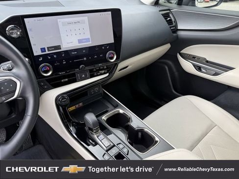 Used 2025 Lexus NX 450h+ AWD w/ Accessory Package (2T) image 18