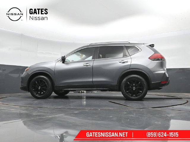 Used 2018 Nissan Rogue SV AWD/4WD image 43
