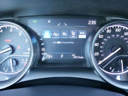 Used 2022 Toyota Camry SE w/ Convenience Package image 25