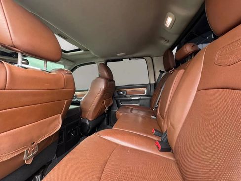 Used 2014 RAM 2500 Longhorn w/ Convenience Group AWD/4WD image 16
