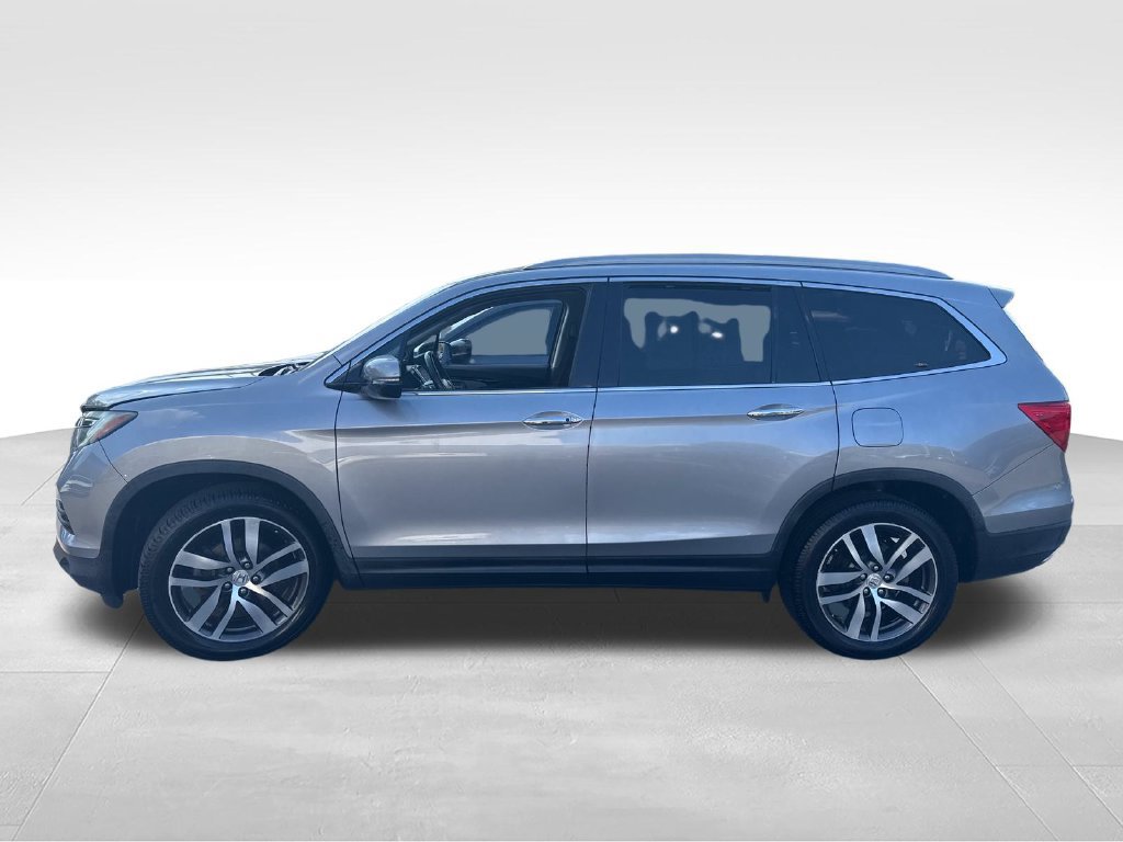 Used 2016 Honda Pilot Touring image 3