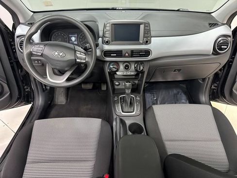 Used 2020 Hyundai Kona SE AWD/4WD image 13