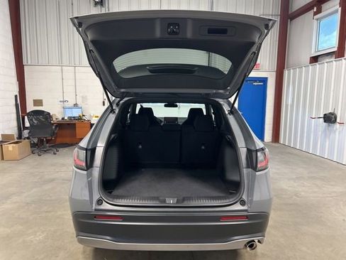 Certified 2025 Honda HR-V Sport image 21