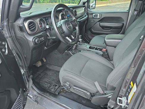 Used 2020 Jeep Gladiator Sport w/ Quick Order Package 24S AWD/4WD image 11