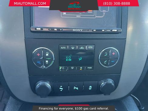 Used 2013 GMC Yukon XL SLT AWD/4WD image 10