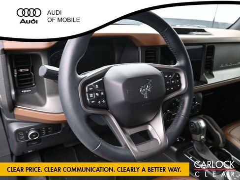 Used 2024 Ford Bronco Outer Banks image 14