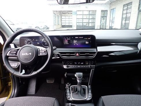 Certified 2024 Kia Seltos S image 16