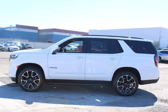 Used 2024 Chevrolet Tahoe RST w/ Luxury Package RWD image 7