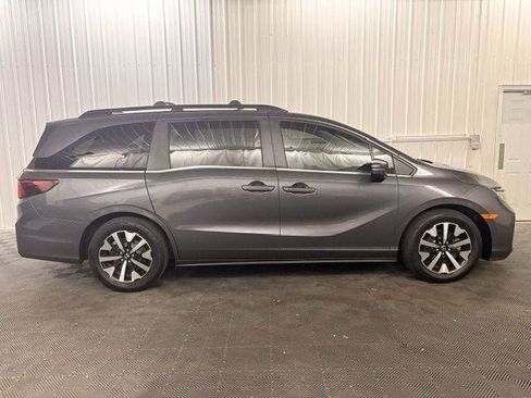 Used 2025 Honda Odyssey EX-L image 24