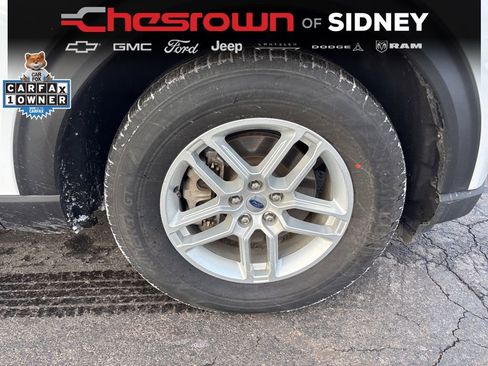 Used 2025 Ford Explorer Active image 12