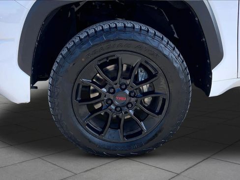 Used 2023 Toyota Tundra SR5 AWD/4WD image 11