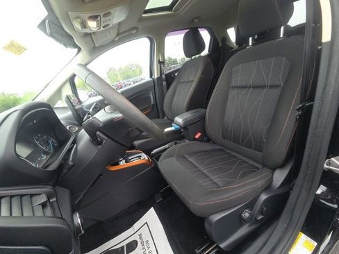 Used 2021 Ford EcoSport SE w/ SE Convenience Package FWD image 20
