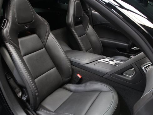 Used 2019 Chevrolet Corvette Grand Sport RWD image 53