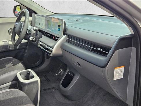 Used 2024 Hyundai Ioniq 5 SEL image 18
