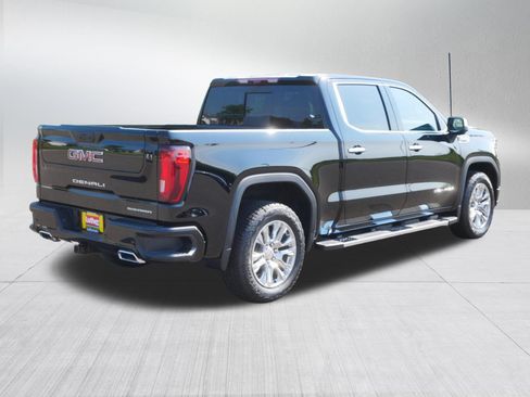 Used 2026 GMC Sierra 1500 Denali w/ Technology Package AWD/4WD image 7