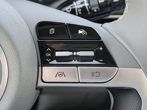 New 2026 Hyundai Elantra Sport FWD image 21