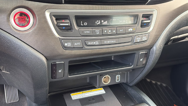 Used 2023 Honda Passport TrailSport image 18