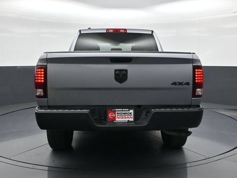 Used 2024 RAM 1500 Warlock AWD/4WD image 8