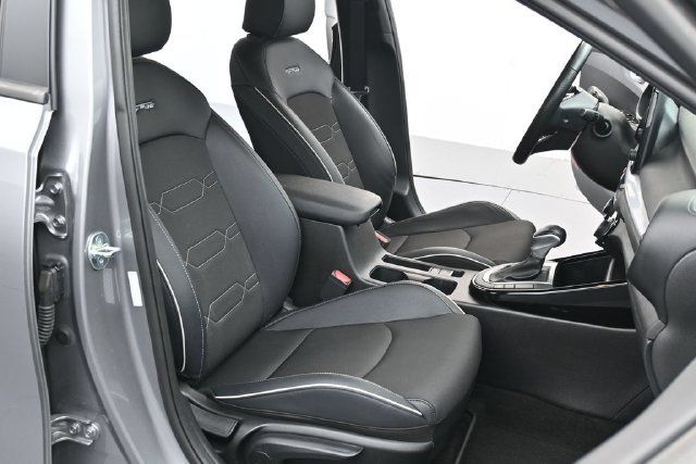 Used 2023 Kia Forte GT-Line w/ GT-Line Technology Package FWD image 30