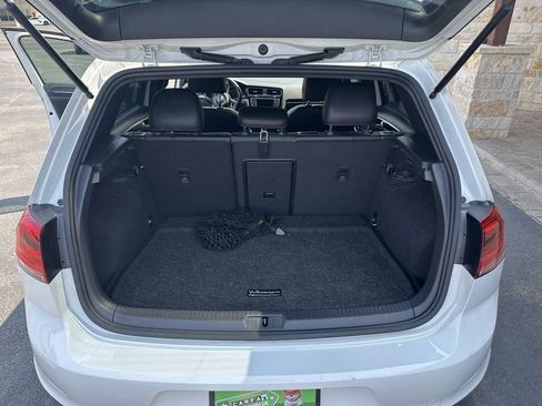 Used 2017 Volkswagen GTI Autobahn FWD image 8