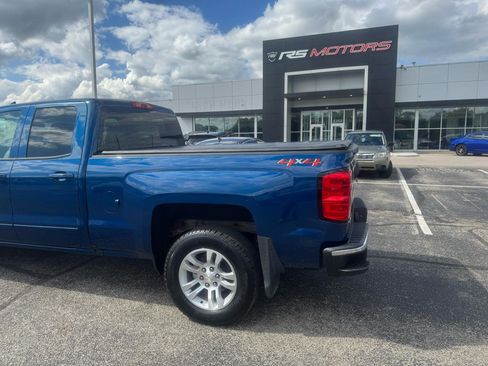 Used 2019 Chevrolet Silverado 1500 LT w/ All Star Edition AWD/4WD image 7