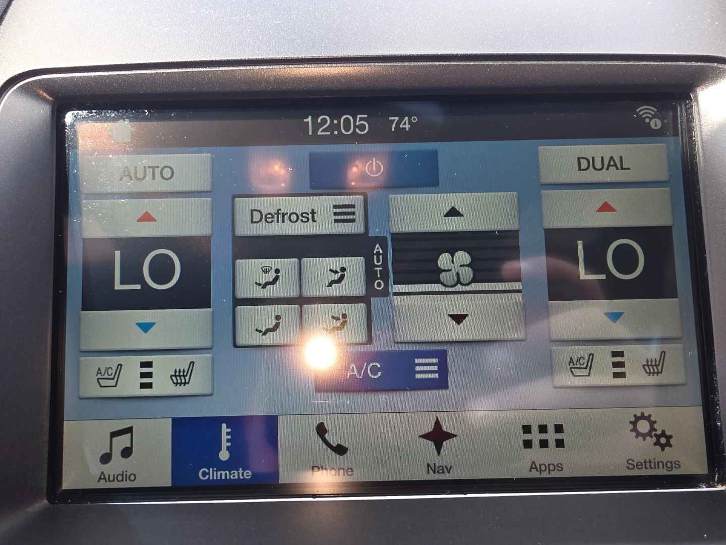 Used 2016 Ford Taurus SHO AWD/4WD image 14