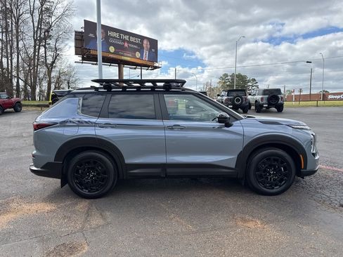 New 2026 Mitsubishi Outlander Trail Edition image 5