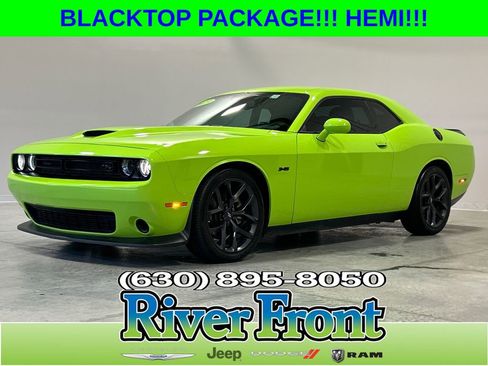 Used 2023 Dodge Challenger R/T w/ Blacktop Package image 1