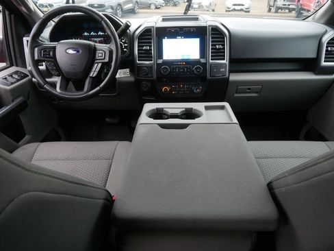 Used 2016 Ford F150 XLT w/ Equipment Group 302A Luxury image 18