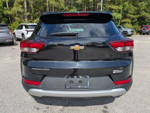 Used 2026 Chevrolet TrailBlazer LT FWD image 5