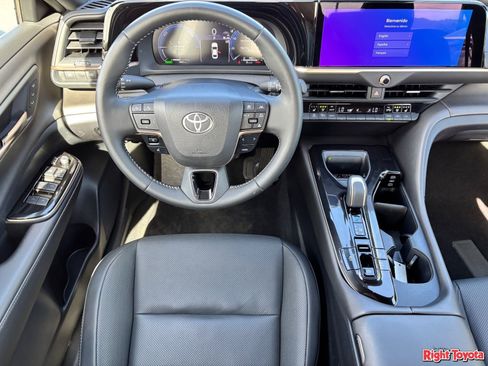 Certified 2026 Toyota Crown AWD/4WD image 16