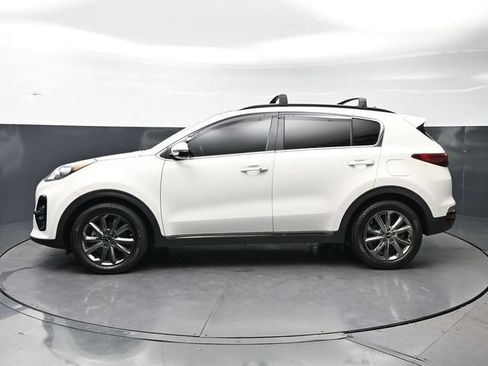Used 2020 Kia Sportage S w/ Option Group 020 FWD image 8