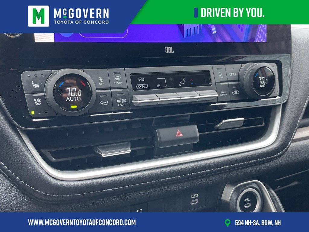 Used 2024 Toyota Grand Highlander AWD Hybrid image 36