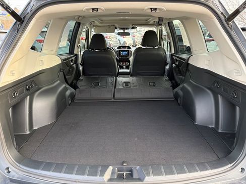 Used 2023 Subaru Forester Premium image 30