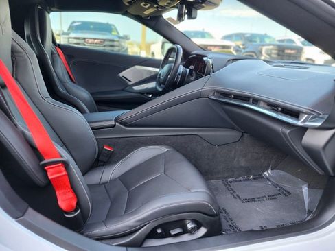 Used 2023 Chevrolet Corvette Stingray Preferred Cpe w/ Z51 Performance Package RWD image 9