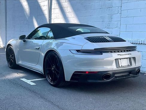 Certified 2022 Porsche 911 Carrera GTS RWD image 3