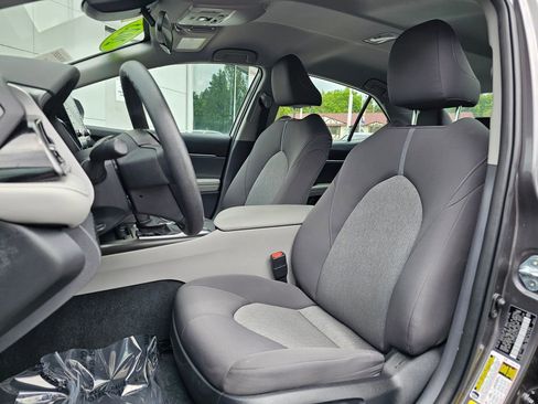 Certified 2023 Toyota Camry LE FWD image 20