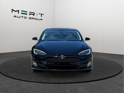 Used 2018 Tesla Model S 75D image 3