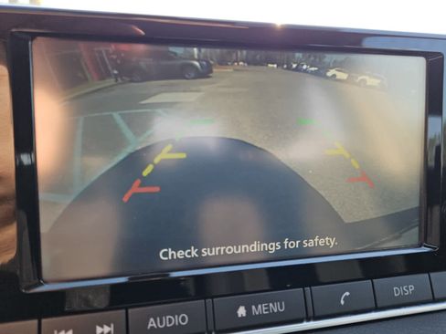 Used 2024 Nissan Sentra S image 9