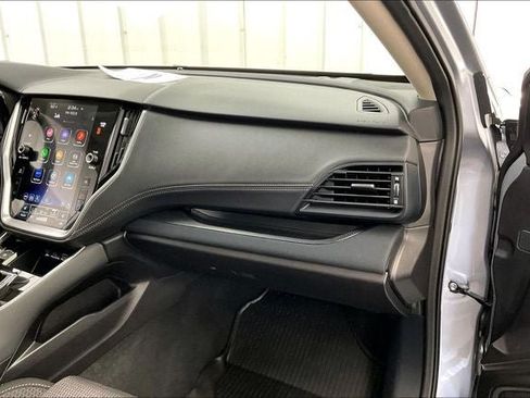 Used 2023 Subaru Outback Premium AWD/4WD image 18