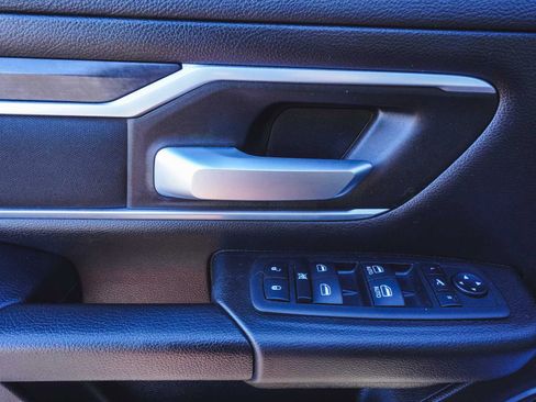 Used 2023 RAM 1500 Big Horn image 10