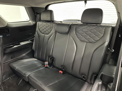 Used 2022 Hyundai Palisade Limited image 33