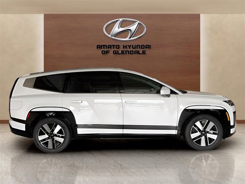 New 2026 Hyundai Ioniq 9 SEL image 7