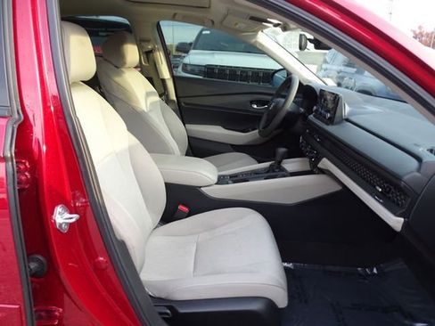 Used 2024 Honda Accord EX image 15