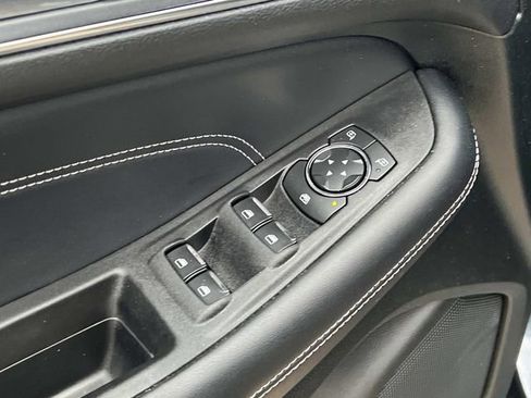 Certified 2022 Ford Edge Titanium w/ Class II Trailer Tow Package image 19