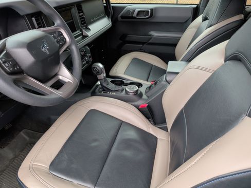 Used 2022 Ford Bronco 4-Door w/ Sasquatch Package image 28