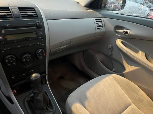 Used 2009 Toyota Corolla image 6