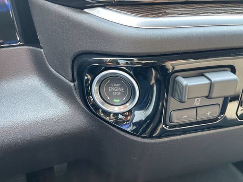 New 2026 GMC Sierra 1500 Elevation AWD/4WD image 17