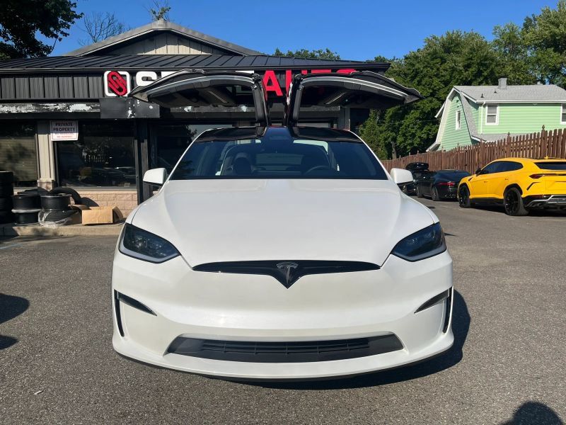 Used 2023 Tesla Model X Plaid AWD/4WD image 11
